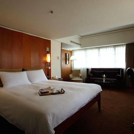 Gloria Prince Hotel Taipei Extérieur photo